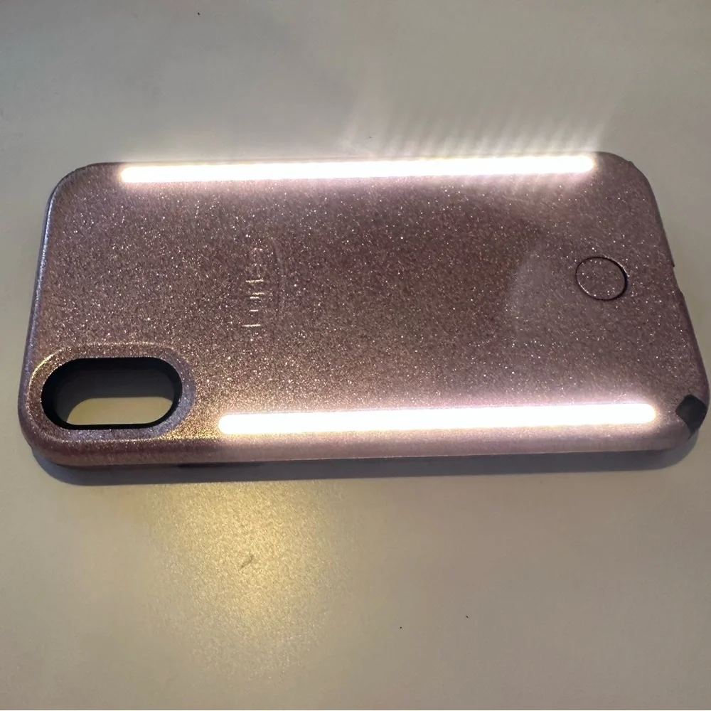 📱✨ Lights, camera, SELFIE 💁‍♀️💡💖  LuMee Pink Glitter Case for iPhone XR ✨📱